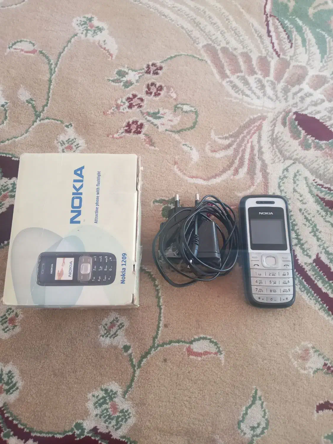 نوکیا|موبایل|بهار, |دیوار