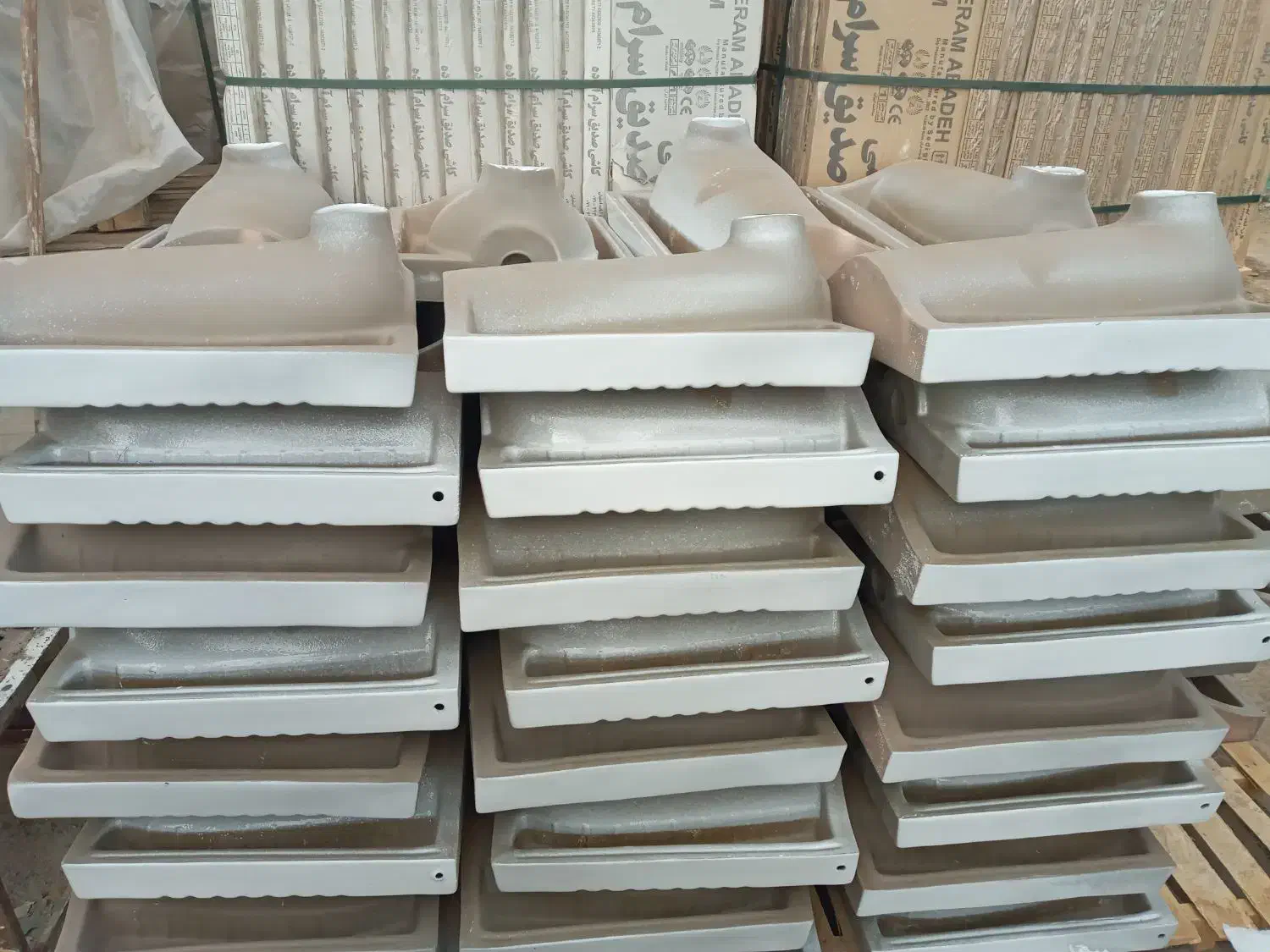 سنگ توالت،انواع قرنیز،سنگ پله گرانیتی|لوازم سرویس بهداشتی|کرمان, |دیوار