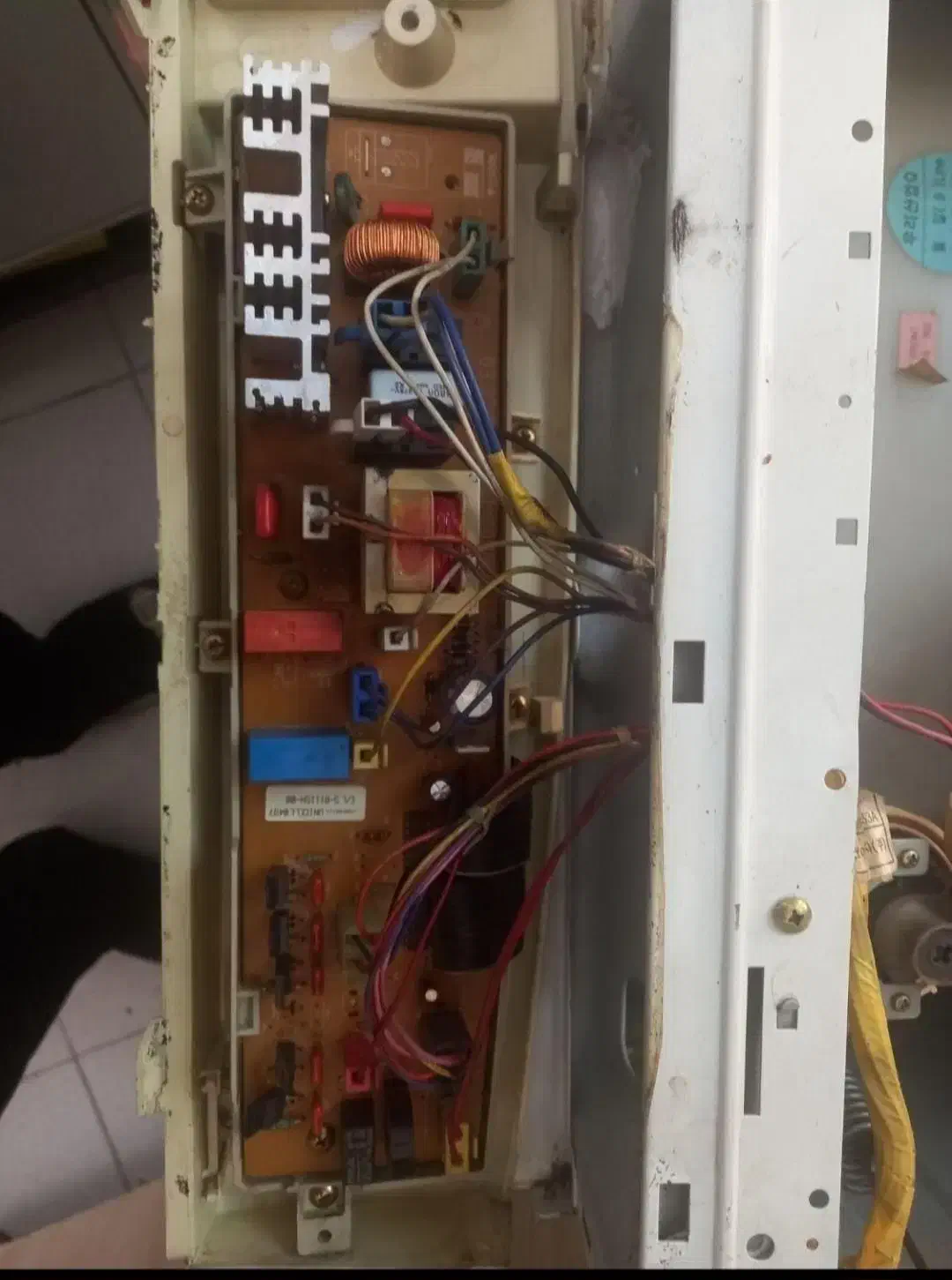 تعمیرات ماشین لباسشویی سر تا سر تهران|خدمات پیشه و مهارت|تهران, نیروی هوایی (پیروزی)|دیوار