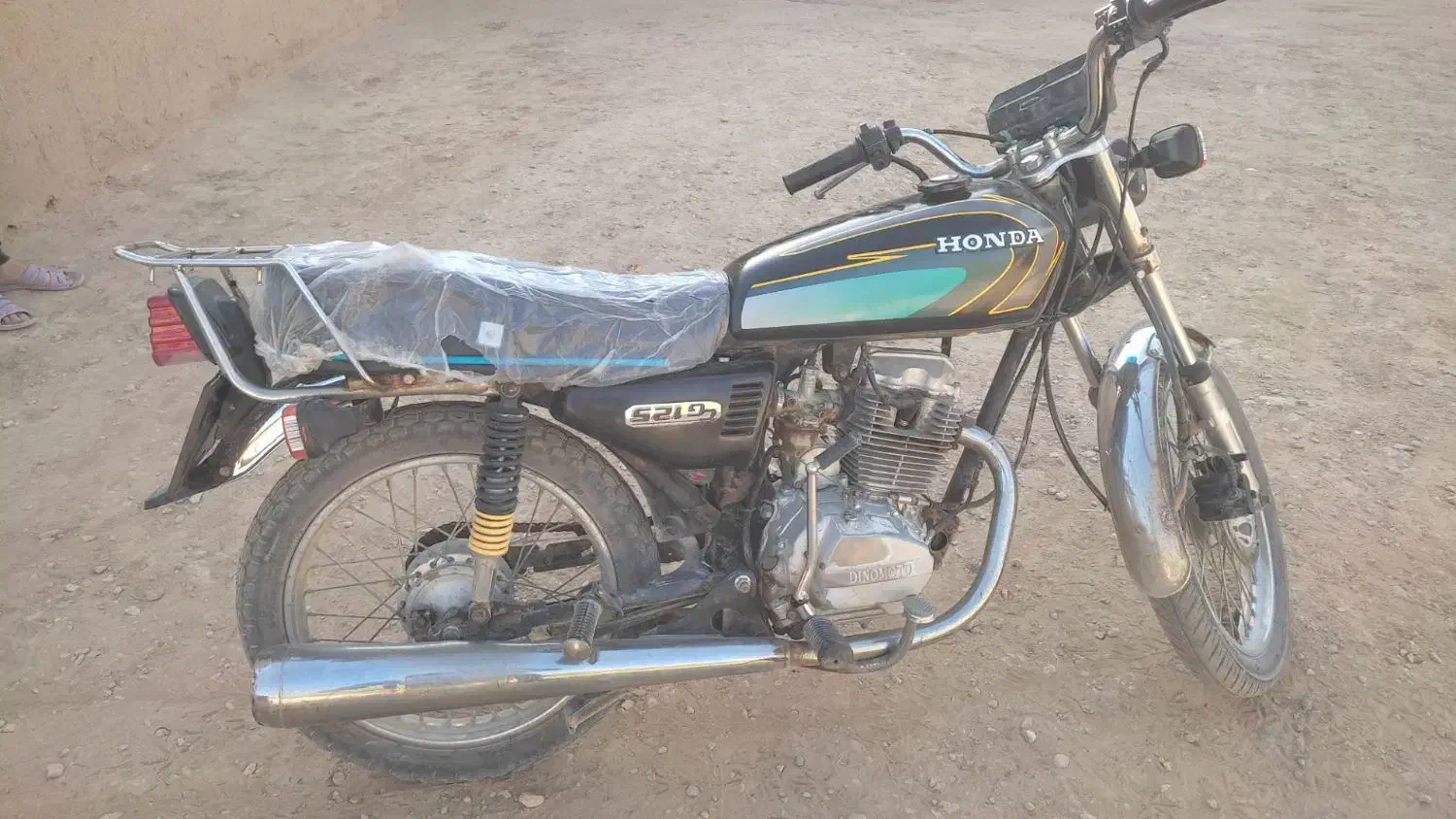 فروشی|موتورسیکلت|همدان, |دیوار