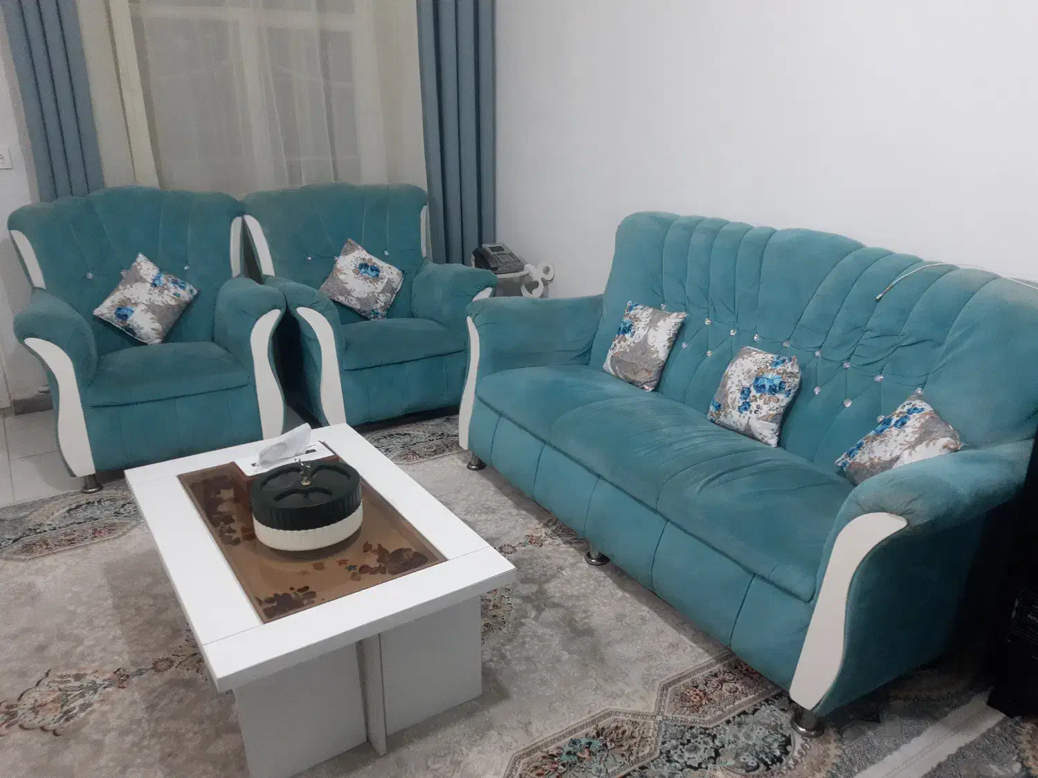 مبل|مبلمان خانگی و میز عسلی|کرج, کلاک پایین|دیوار