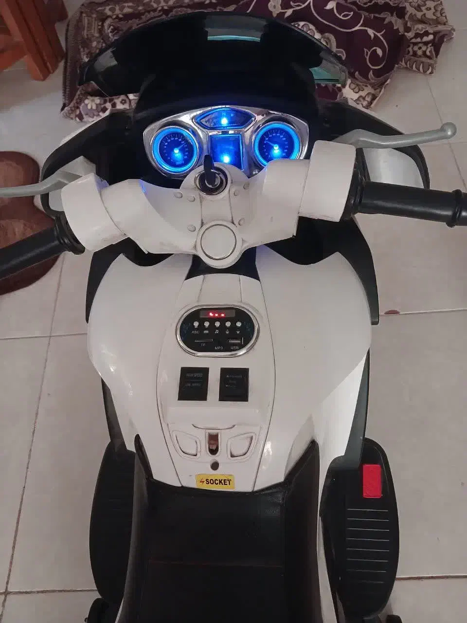 موتور شارژی مدل R118Rt|اسباب‌بازی بچه|تهران, آذری|دیوار