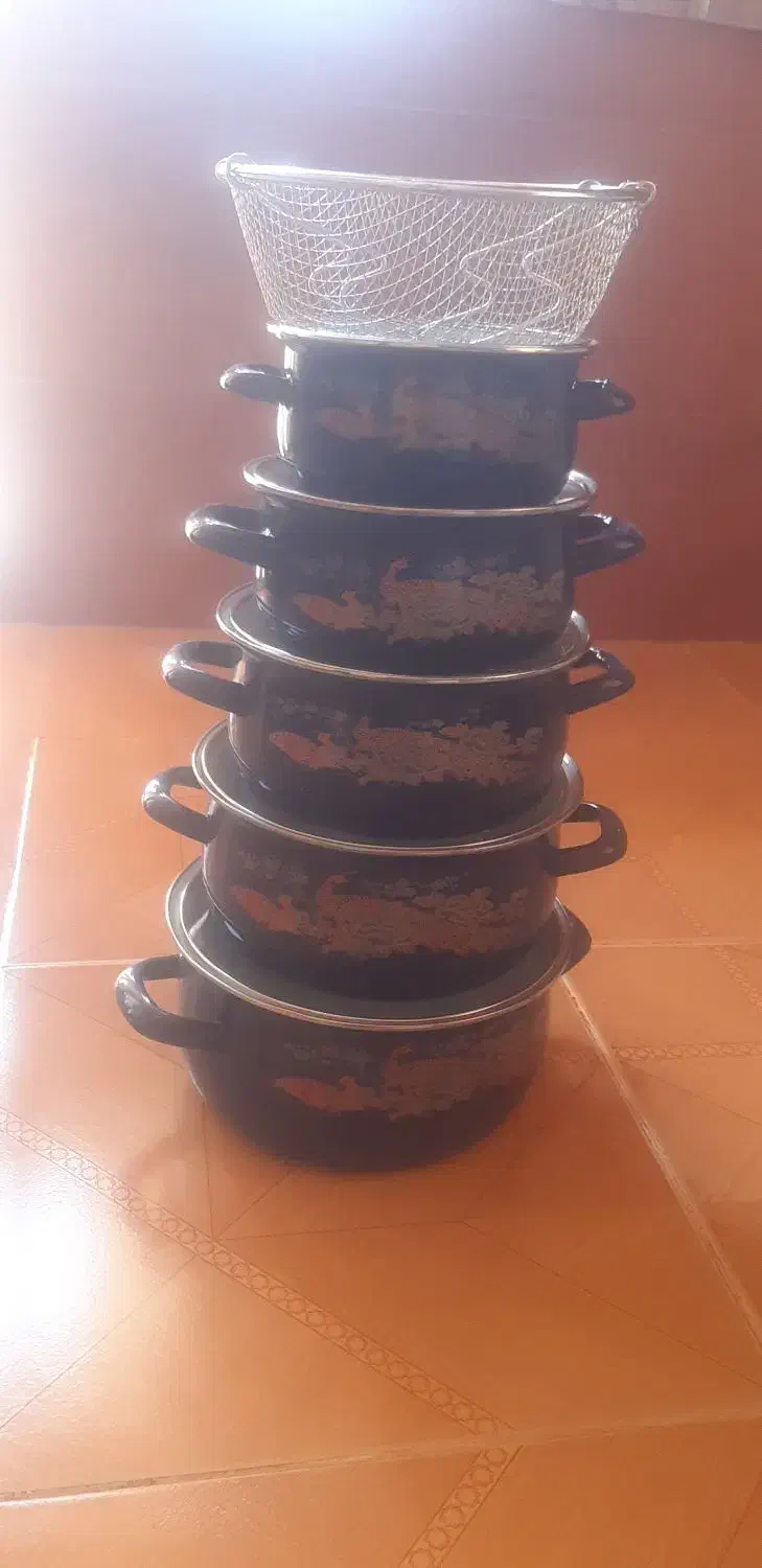 قابلمه لعابی|ظروف پختوپز|کرمانشاه, |دیوار