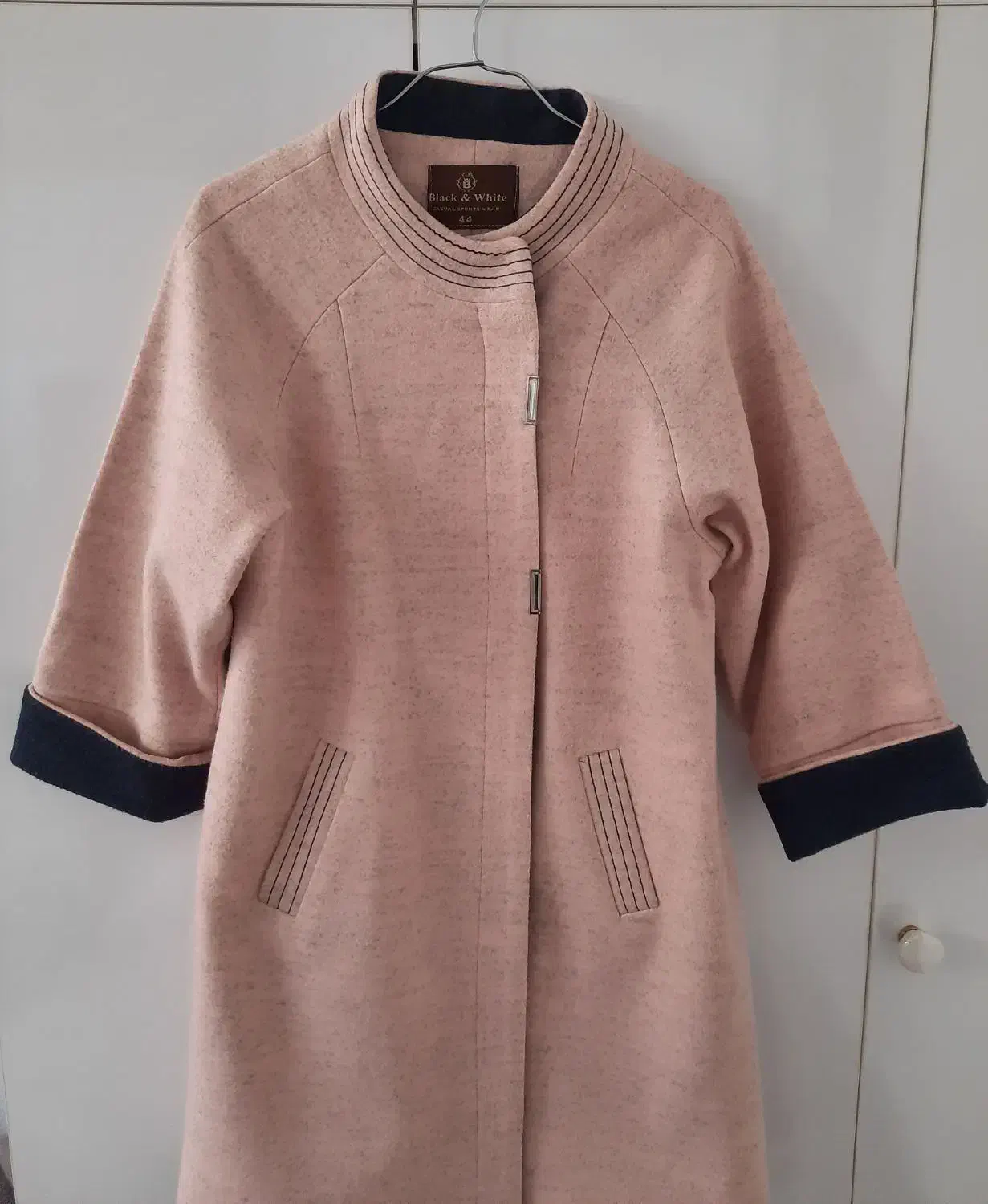 پالتو فوتر|لباس|سبزوار, ولیعصر (نجار آباد)|دیوار