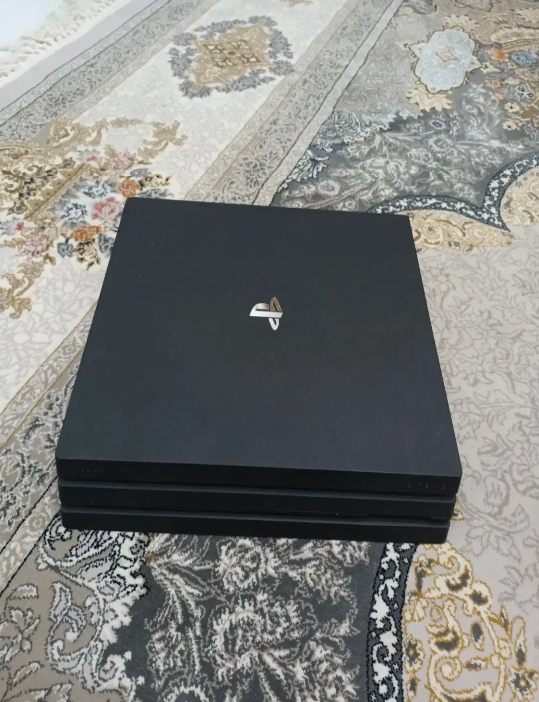 ps4 pro|کنسول، بازی ویدئویی و آنلاین|اراک, |دیوار