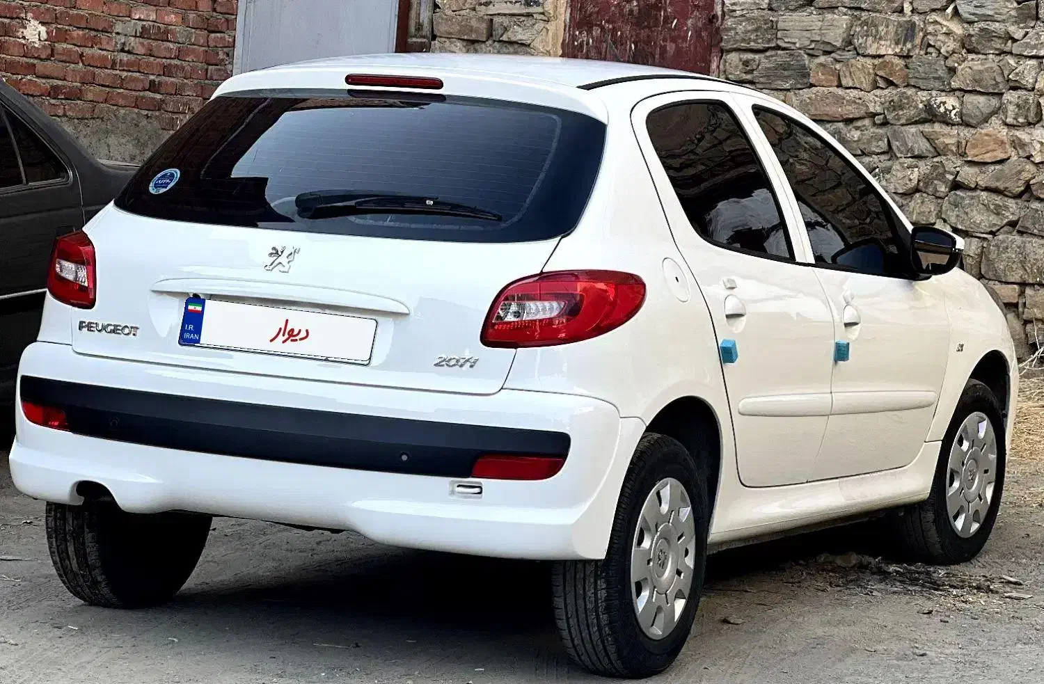 207 Tu5 سقف فلز 403|خودرو سواری و وانت|مریوان, |دیوار