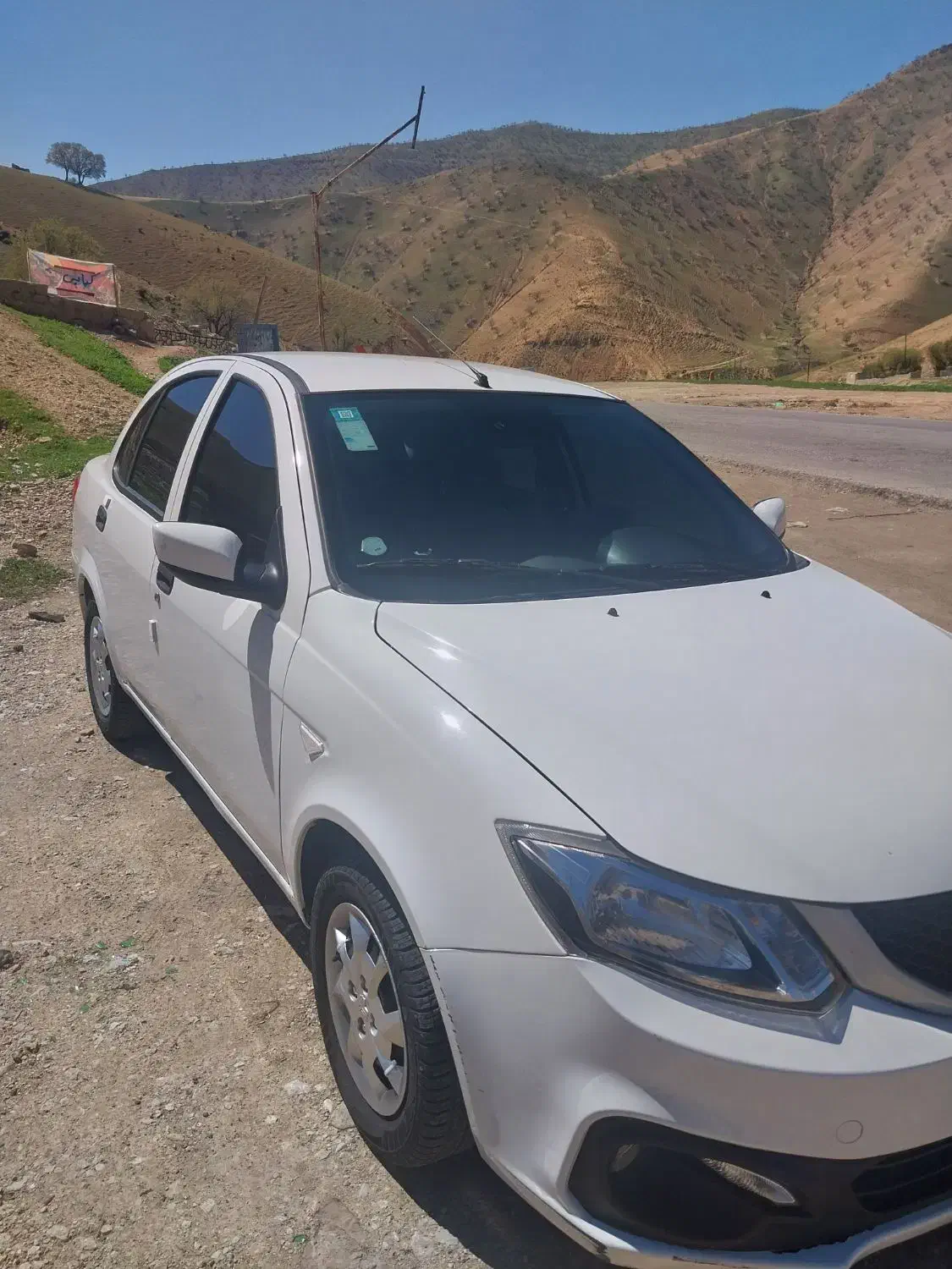 ساینا Sخونگی۴۰۲ قیمت مناسب|خودرو سواری و وانت|شاهین‌شهر, حافظ جنوبی|دیوار