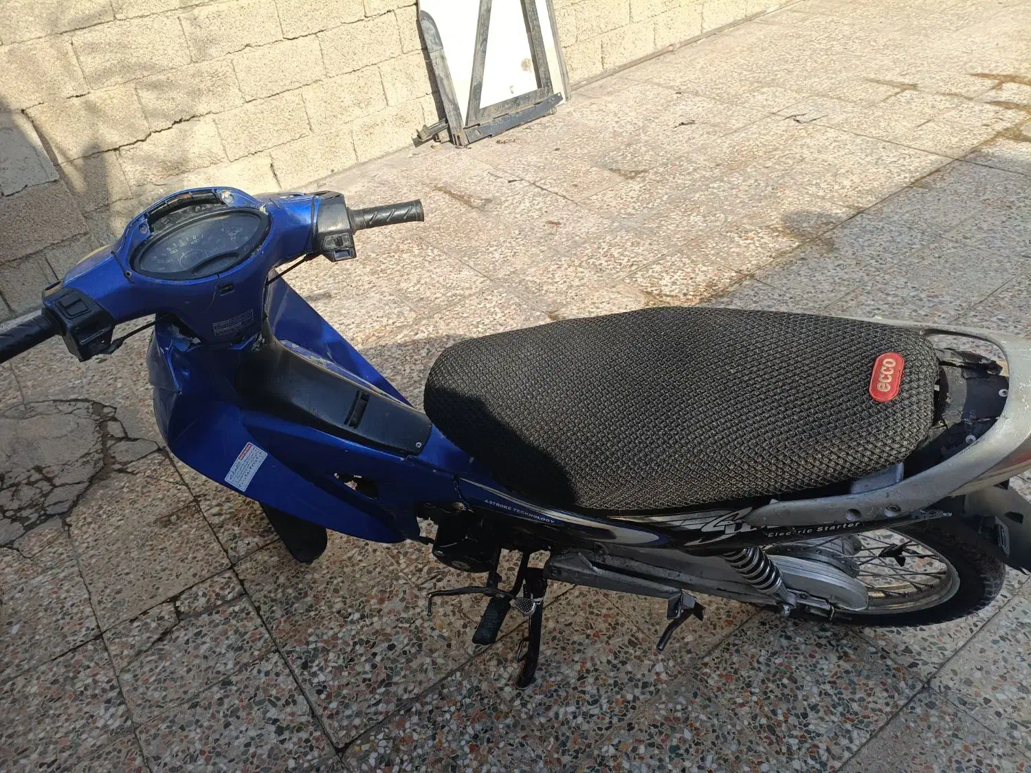 طرح ویو مزایده روشن میشود چراغ دارد قابل استفاده|موتورسیکلت|بندر گناوه, |دیوار