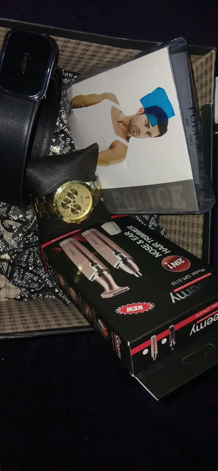 کادویی|ساعت|رباط‌کریم, رباط‌کریم|دیوار