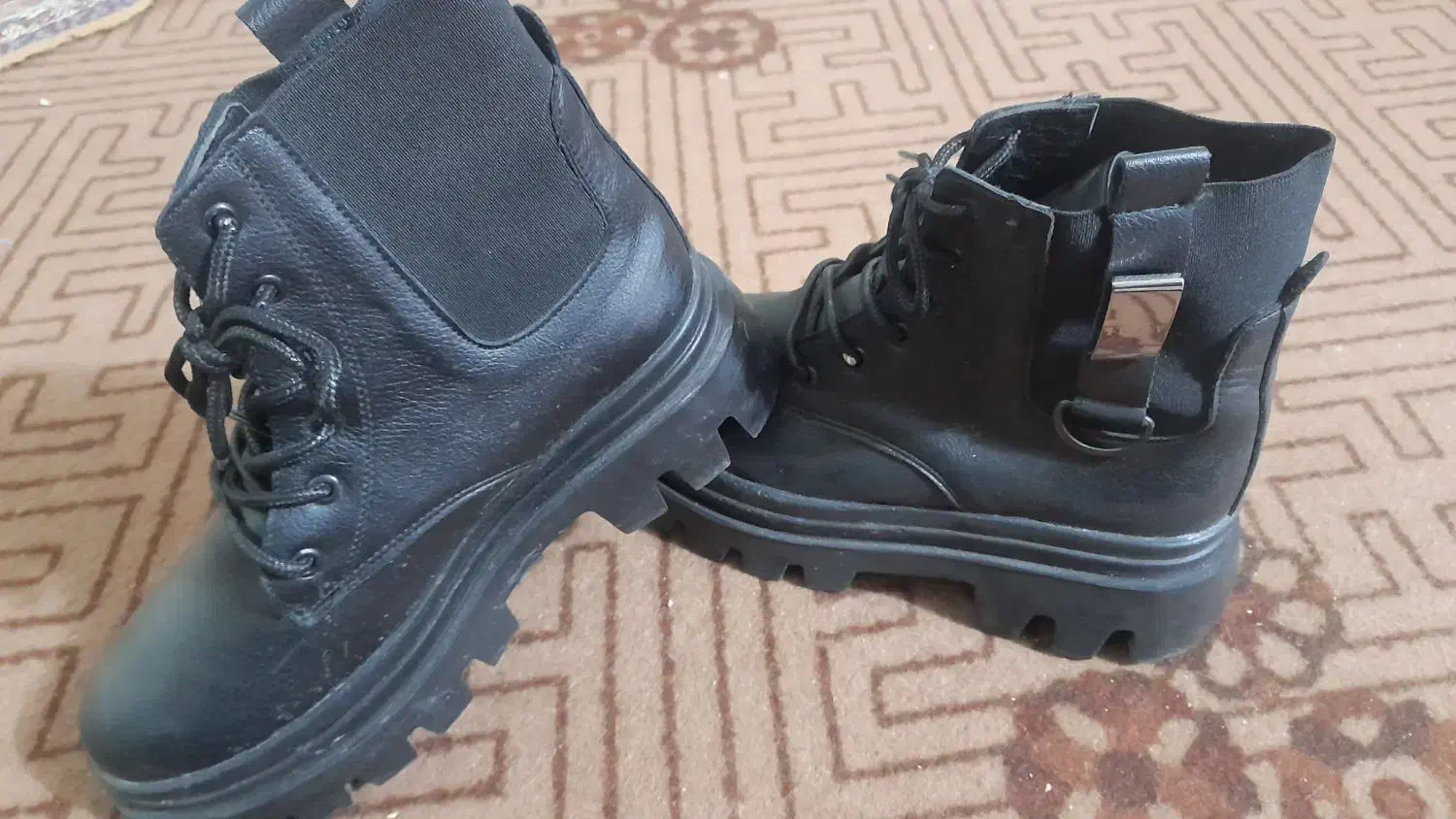 بوت سایز۳۷ نو|کیف، کفش، کمربند|ماهان, |دیوار