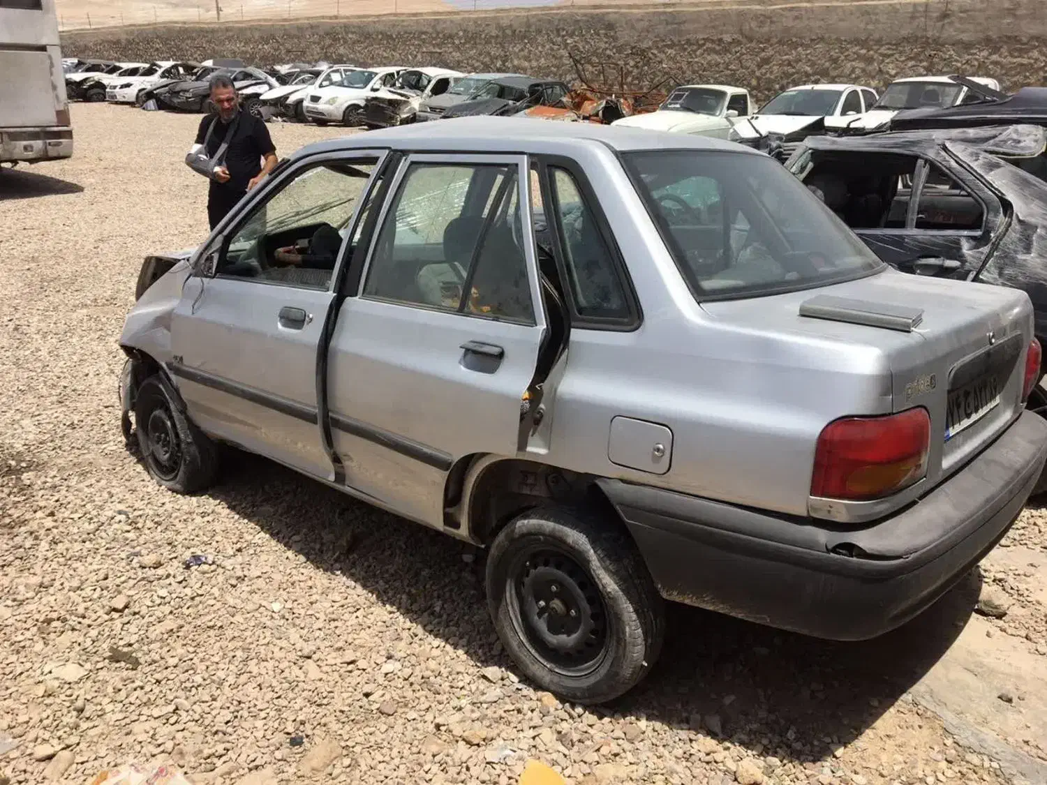 پراید نقره‌ای ۸۵ تصادفی با موتور سالم|خودرو سواری و وانت|سمنان, |دیوار