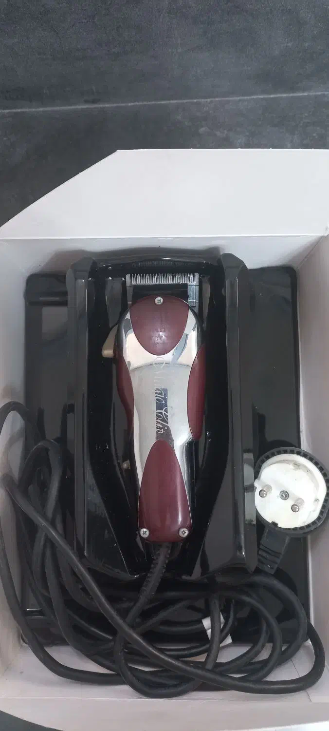 ماشین اصلاح سر و صورت|آرایشی، بهداشتی، درمانی|فولادشهر, B4|دیوار