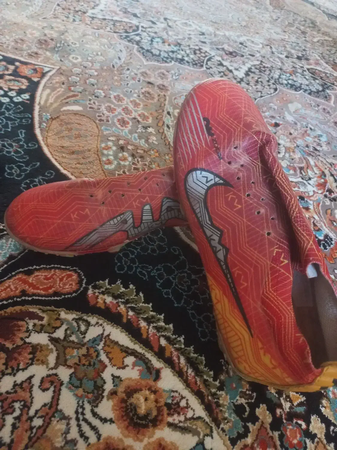 کفش فوتبال سایز 40.41|کیف، کفش، کمربند|ارومیه, |دیوار