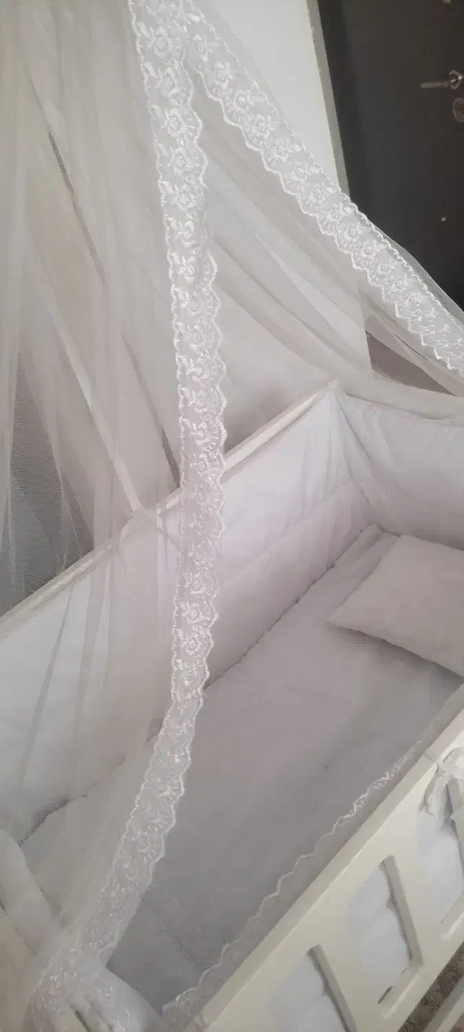 گهواره چوبی|تخت و صندلی بچه|رباط‌کریم, الارد|دیوار