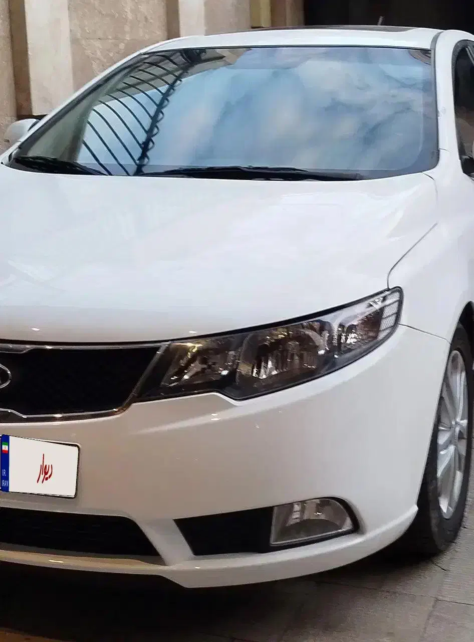 سراتو سایپایی آپشنال ۹۸|خودرو سواری و وانت|تهران, درختی|دیوار