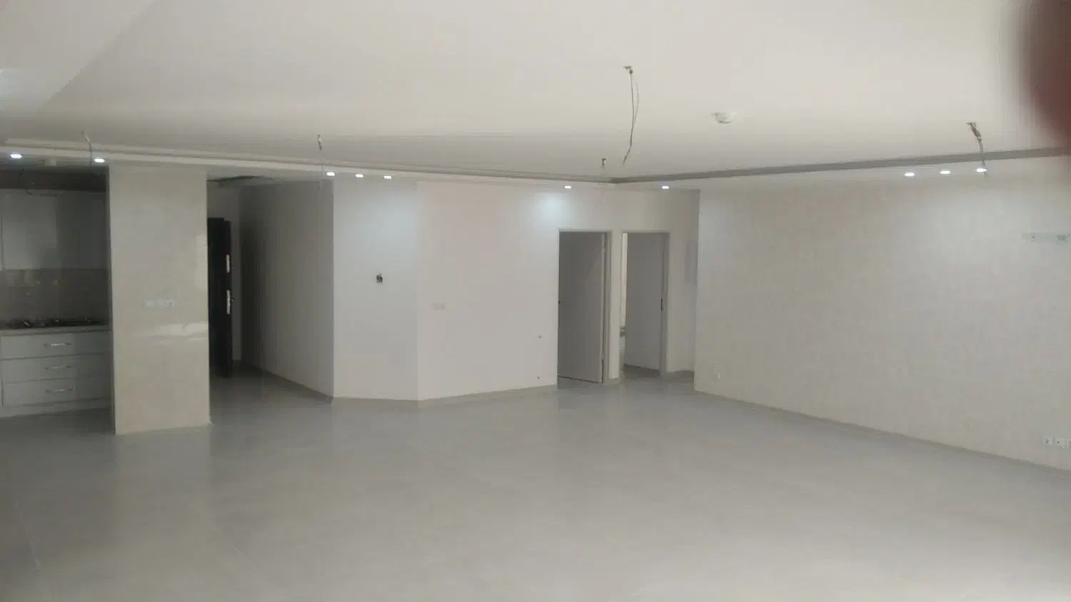 اجاره آپارتمان نوساز طبرستان 165متر طبقه اول نما|اجارهٔ آپارتمان|ساری, |دیوار