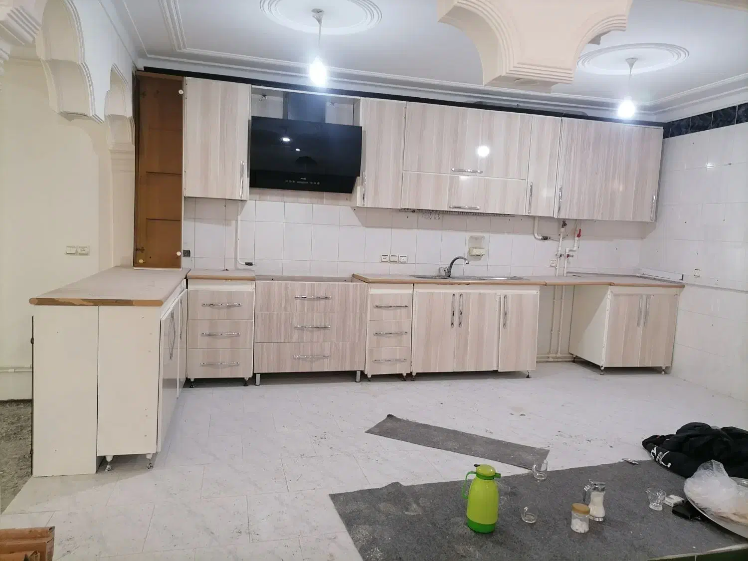 کابینت درحدنو|مصالح و تجهیزات ساختمان|میانه, |دیوار