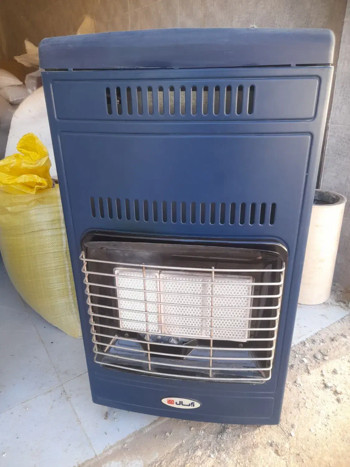 بخاری نفتی برقی کپسولی ونفتی|بخاری، هیتر، شومینه|شیراز, گویم|دیوار