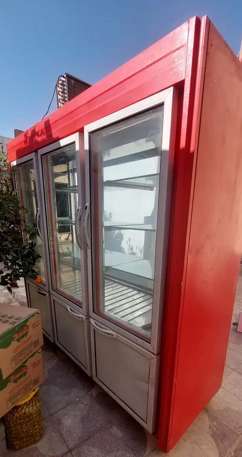 یخچال سه در فروشگاهی|یخچال و فریزر|شیراز, شیخ علی چوپان|دیوار