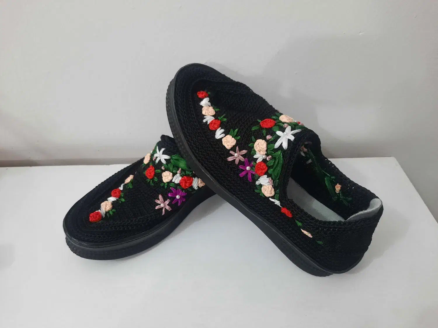 کفش|کیف، کفش، کمربند|ایلام, |دیوار