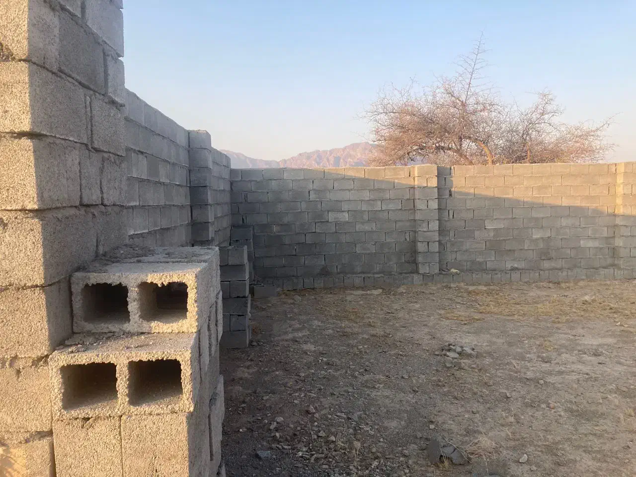 سردخانه ۳۰۰۰ مترمربع ( حاجی آباد )|فروش زمین و ملک کلنگی|حاجی آباد, |دیوار