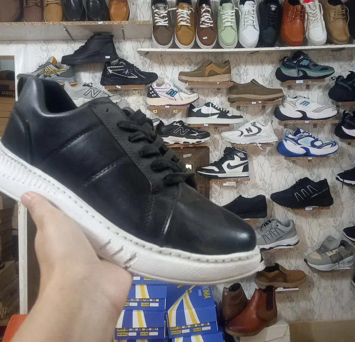 ونس فقد۳۵۰|کیف، کفش، کمربند|سبزوار, امیر کبیر|دیوار