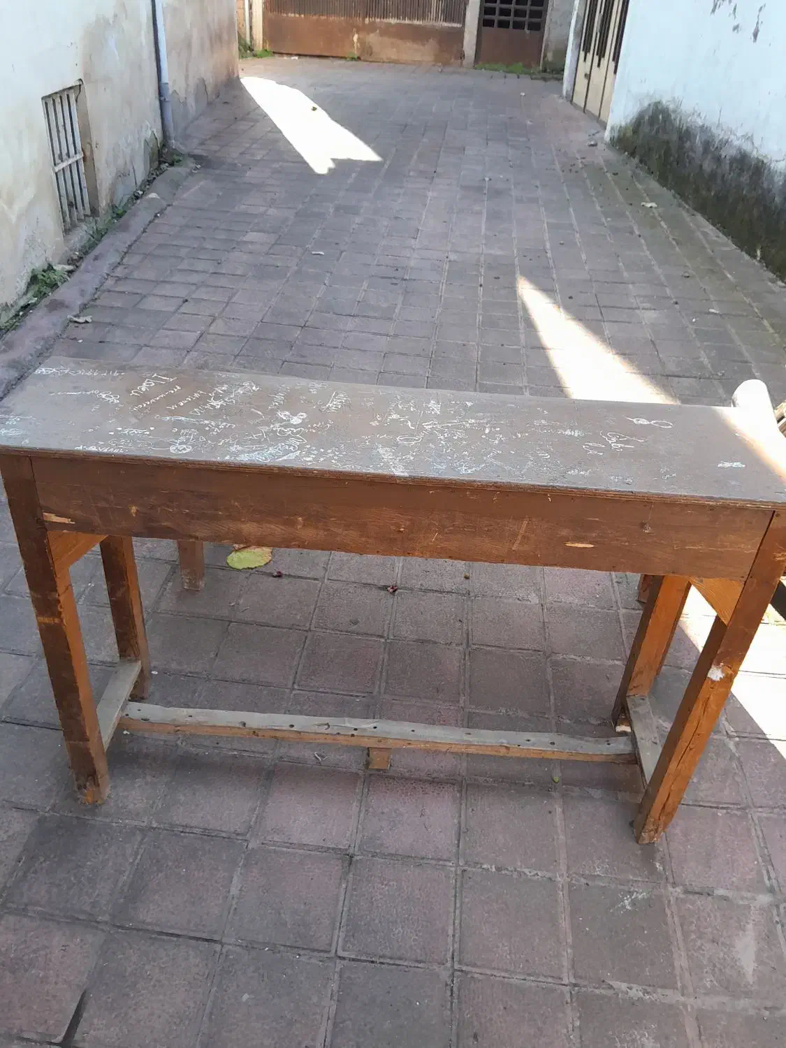 میزوصندلی ونیمکت دانش اموزی|میز تحریر و کامپیوتر|لاهیجان, شیشه گران|دیوار