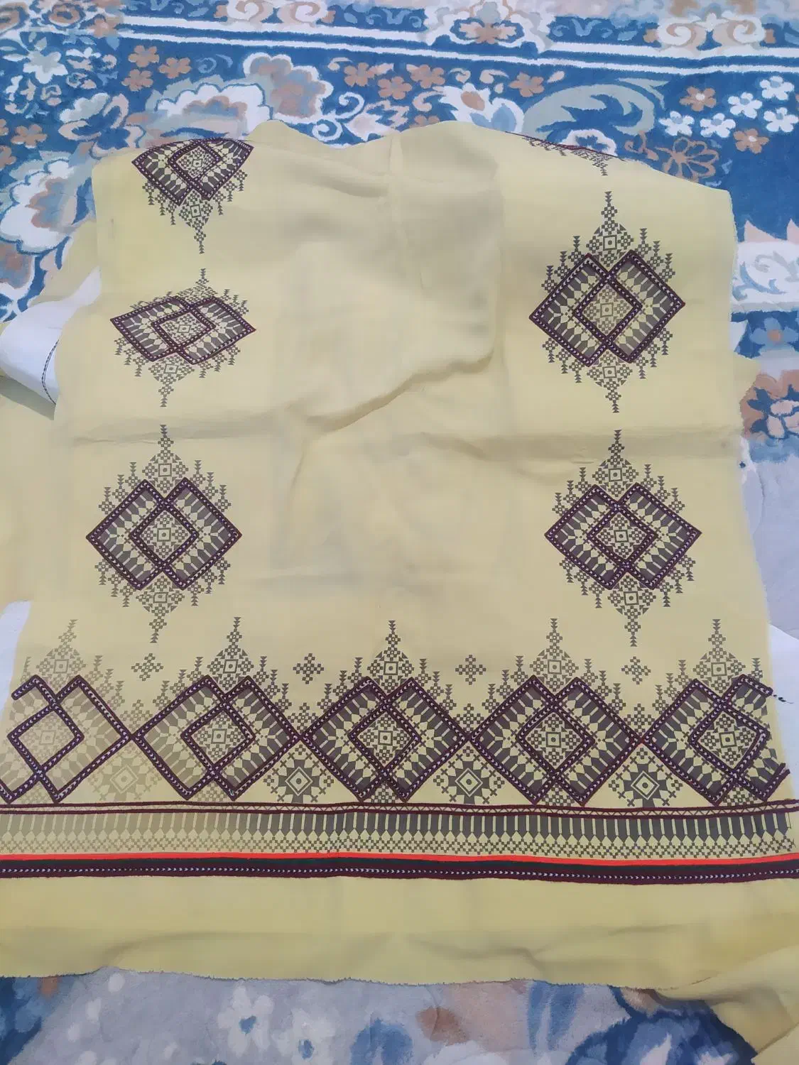 لباس|لباس|ایرانشهر, |دیوار