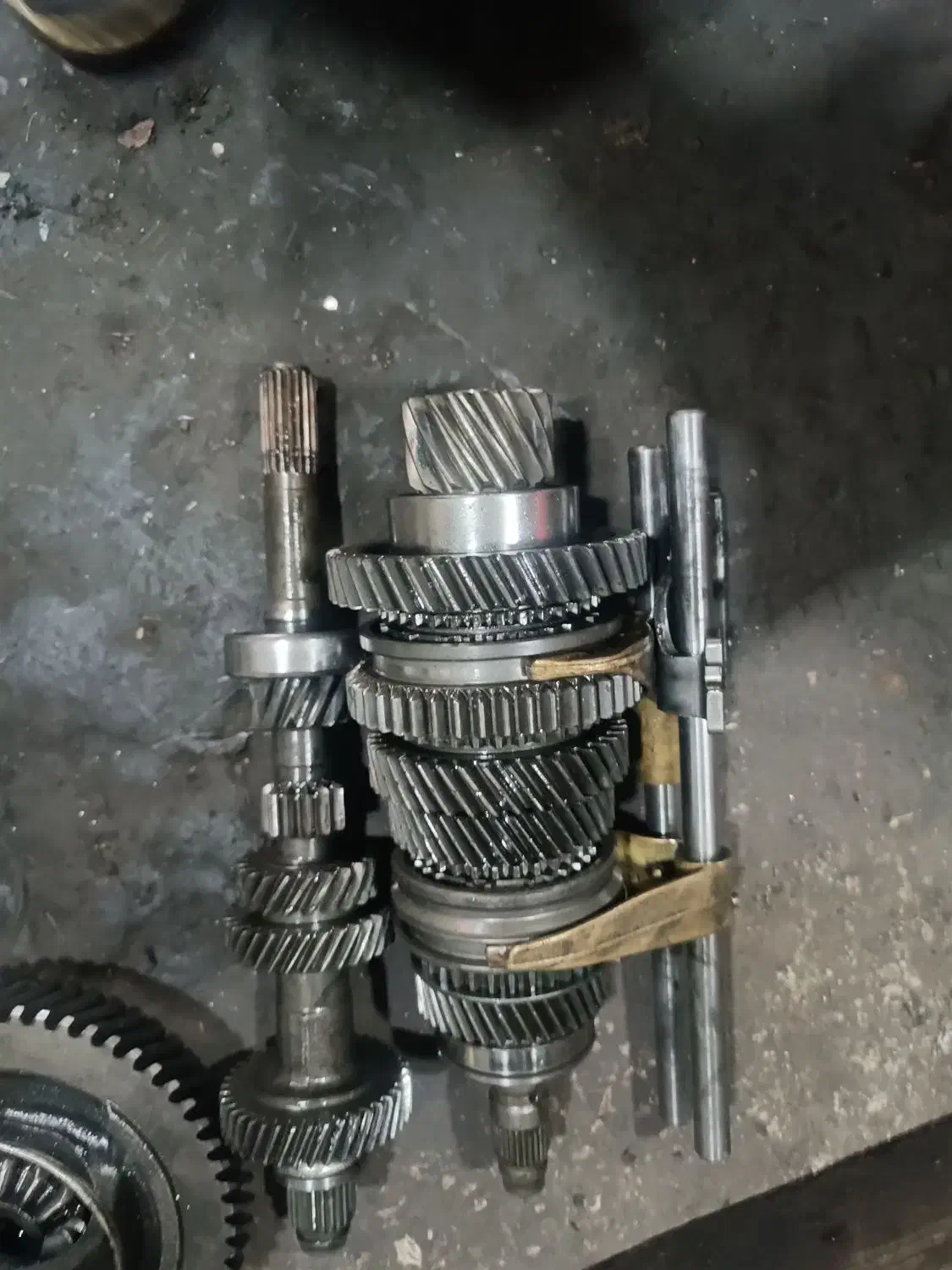 گیربکس206|قطعات یدکی و لوازم جانبی|لاهیجان, شیخ زاهد|دیوار