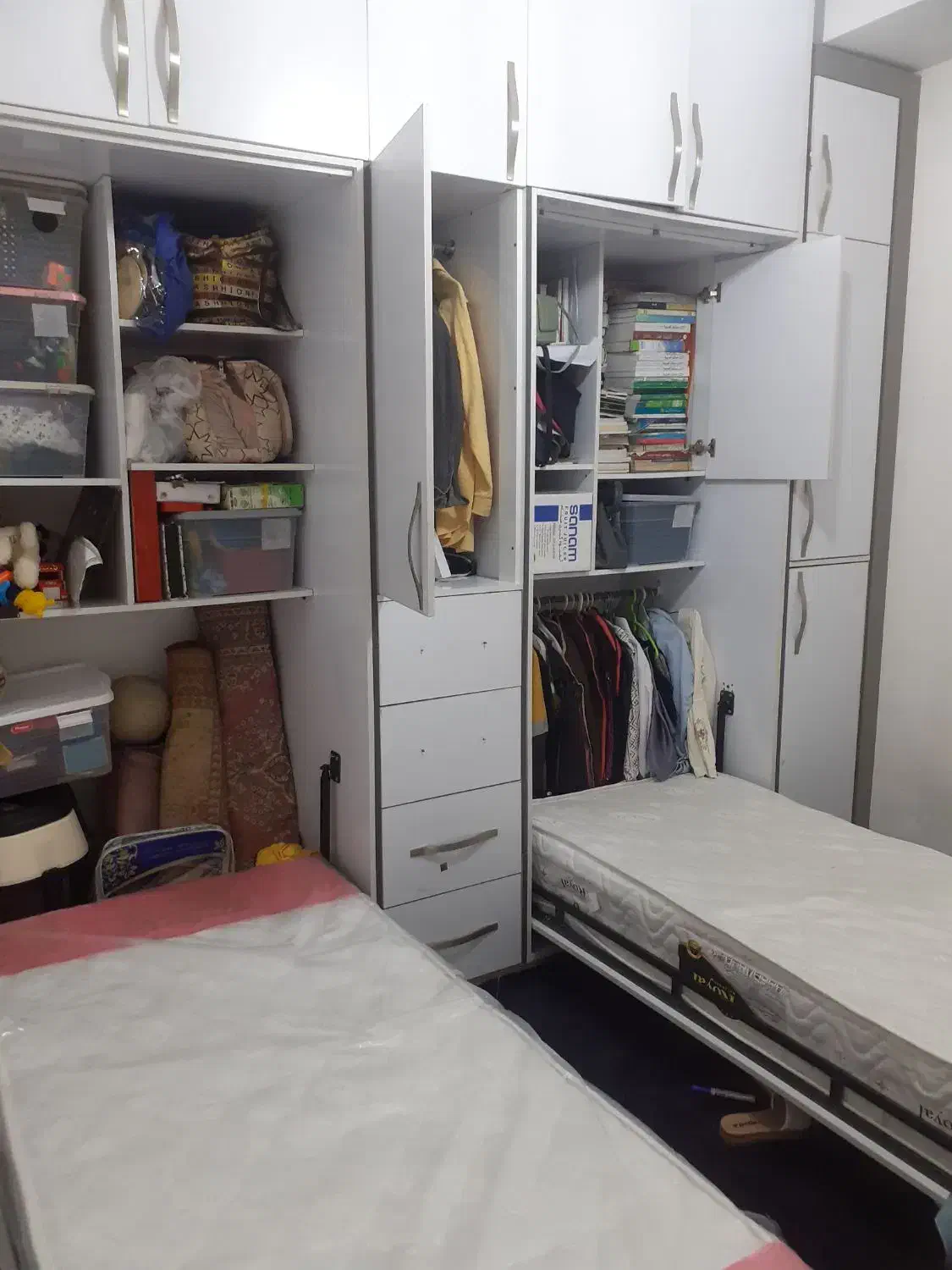 تخت تاشو دو تا تک  نفره و جا تا کشویی و کتابخانه|تشک تختخواب|کرج, گلشهر|دیوار