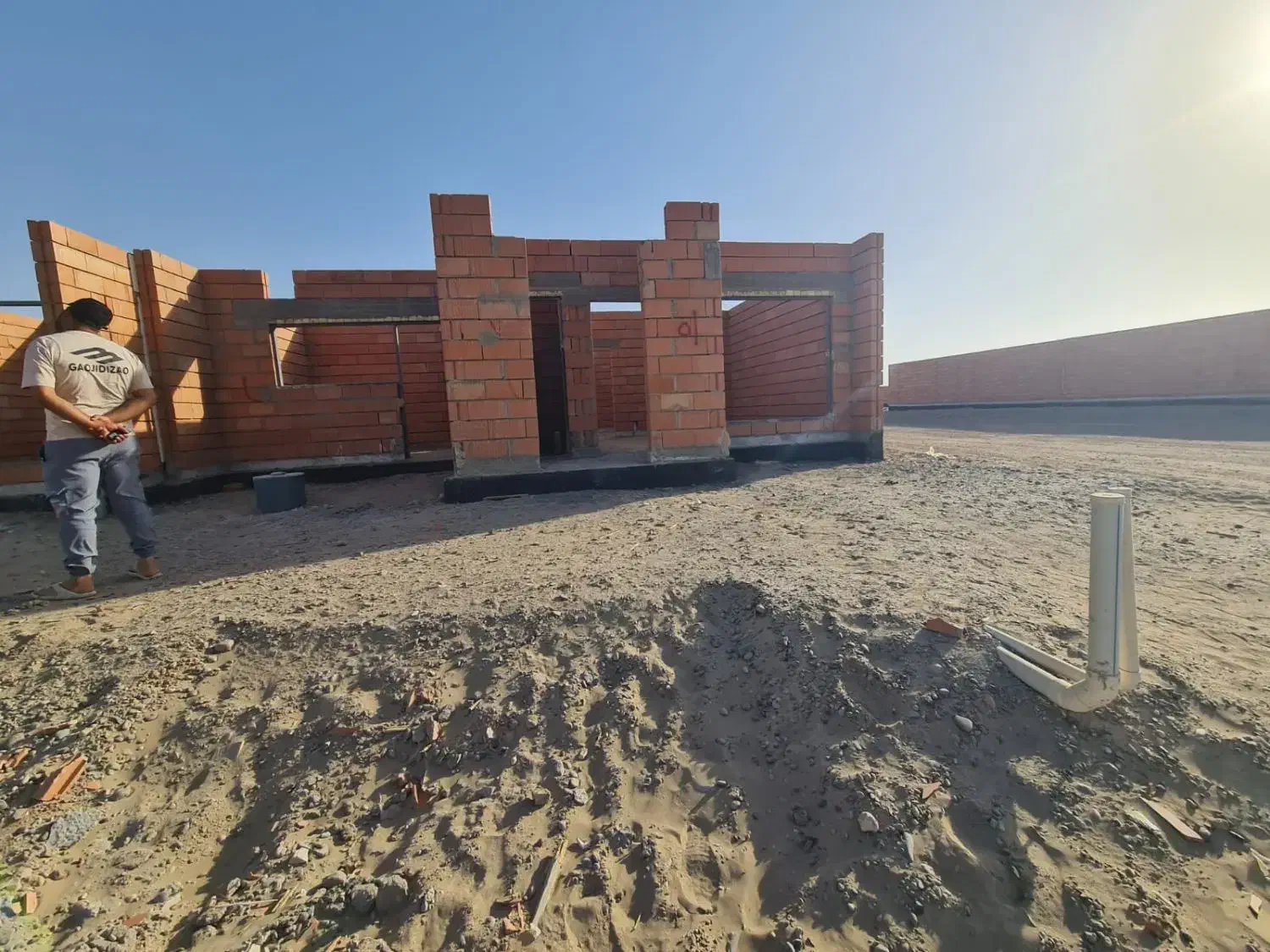 شاگرد بنای ماهر برای بغداد|استخدام معماری، عمران و ساختمانی|بوکان, |دیوار