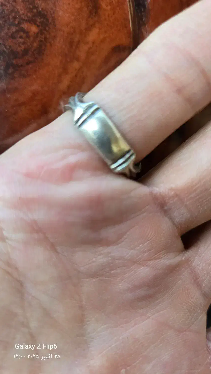 انگشتر سنگ زمرد نقره|جواهرات|صفادشت, |دیوار