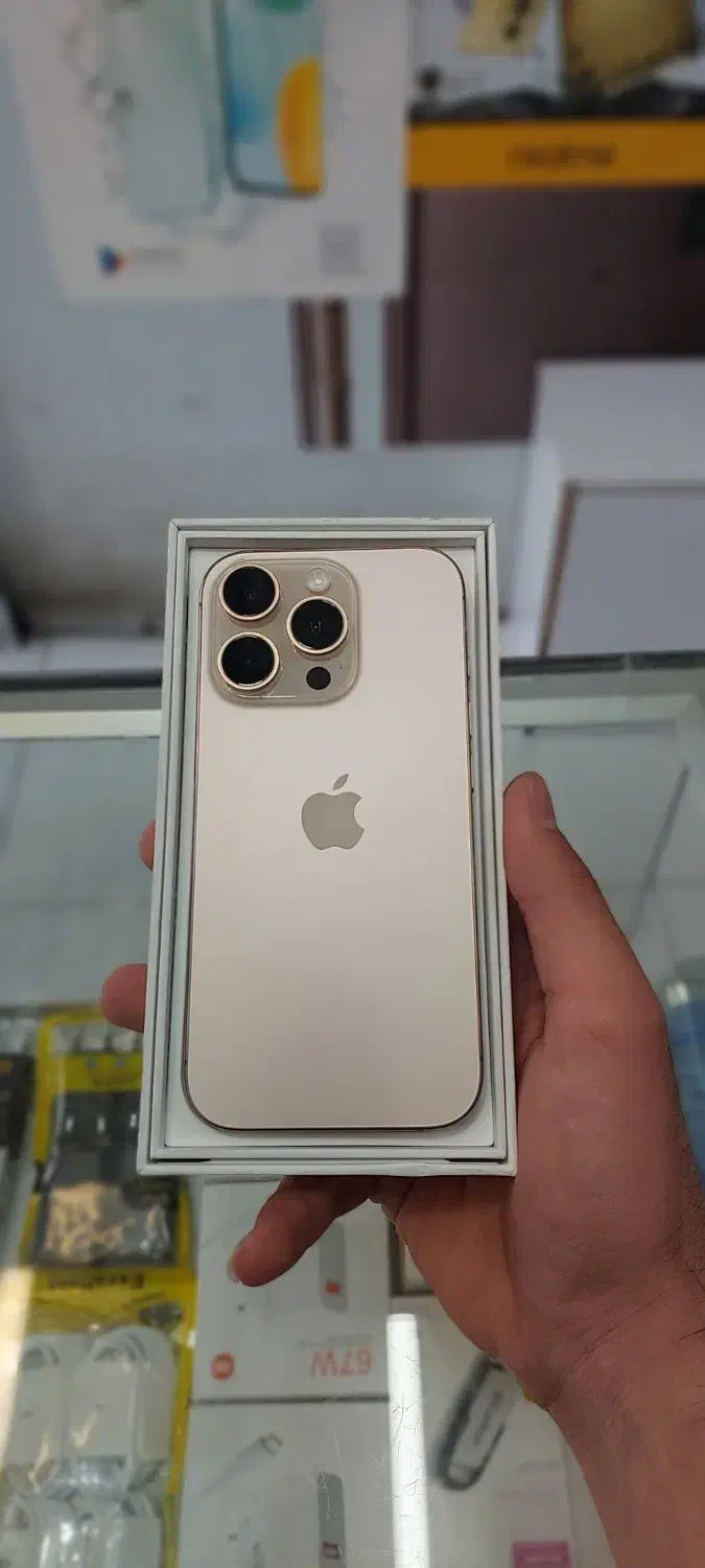 iphone 16pro|موبایل|اصفهان, خواجه عمید|دیوار