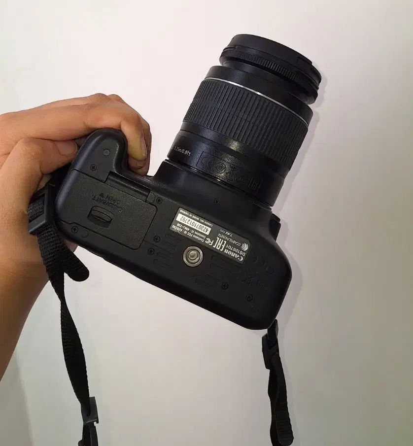 دوربین حرفه ای کنون 4000D|دوربین عکاسی و فیلمبرداری|قم, پردیسان|دیوار