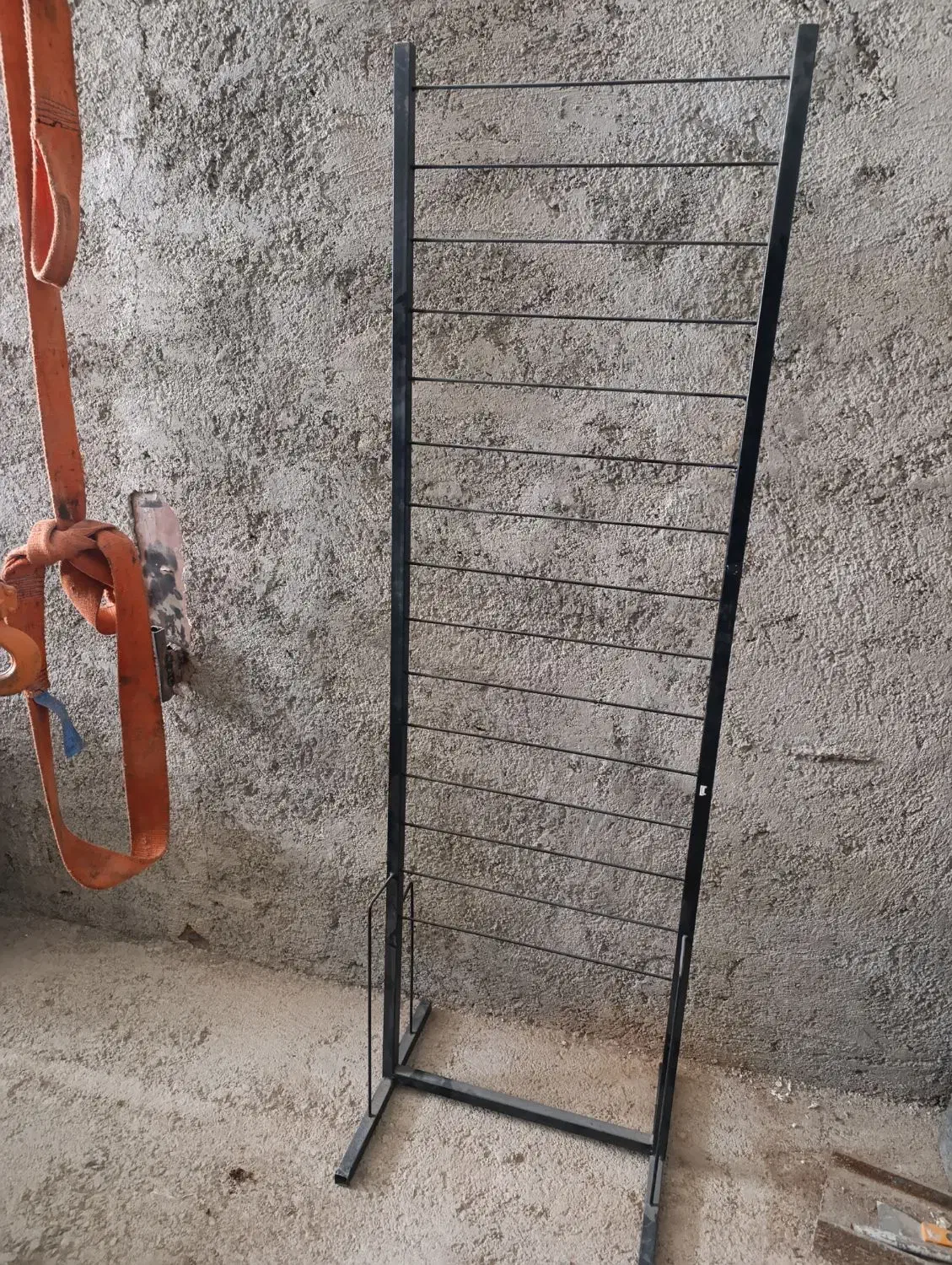 رگال استند کاغذ کادوی|فروشگاه و مغازه|چهارباغ, |دیوار