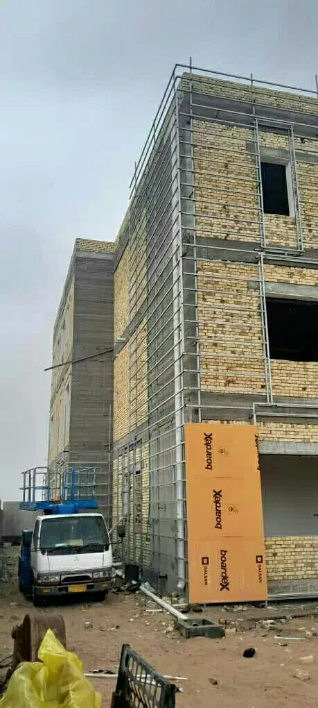 نیازمندفوری نیروی پیچ بندسرعتی نما ساختمان شهربصره|استخدام معماری، عمران و ساختمانی|اهواز, پردیس|دیوار