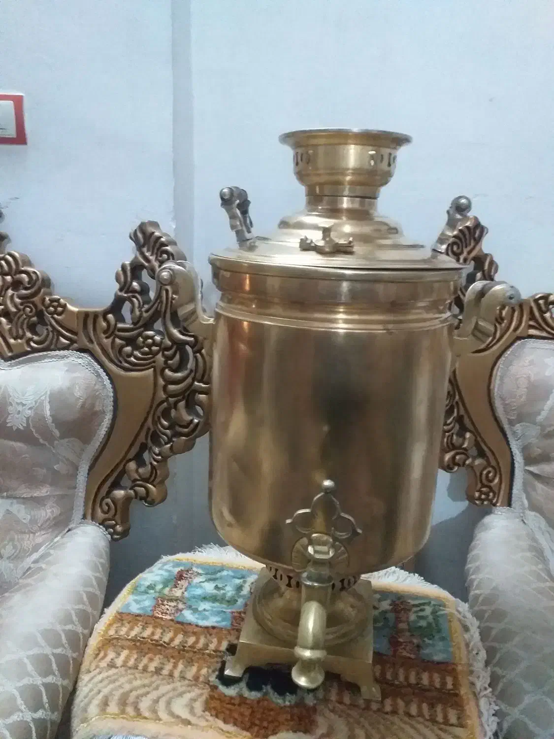 سماور ۲۰لیتری سنگین|کلکسیون اشیاء عتیقه|اهر, |دیوار