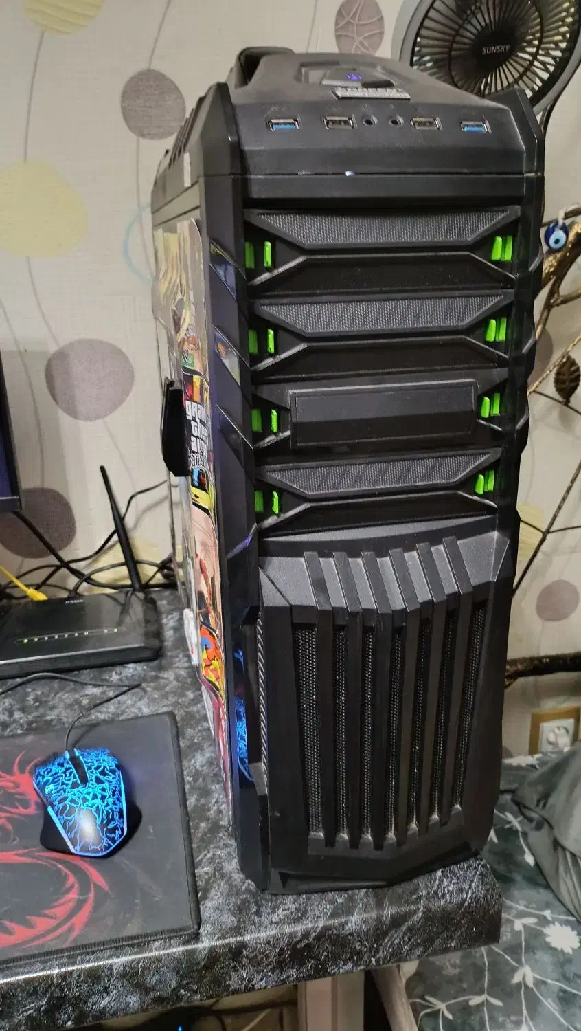 کیس گیمینگ و رندرینگ هشت هسته ای|رایانه رومیزی|تهران, خاک سفید|دیوار