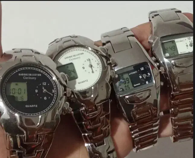 ساعت های آک دو زمانه|ساعت|سنندج, |دیوار