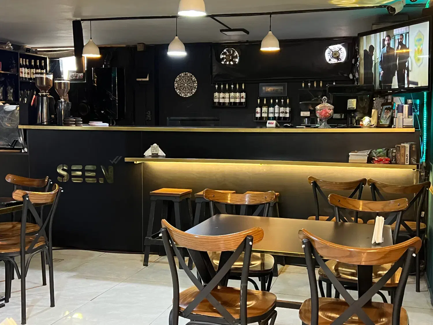 فروش کافی شاپ با امتیاز کامل|کافیشاپ و رستوران|اردبیل, |دیوار