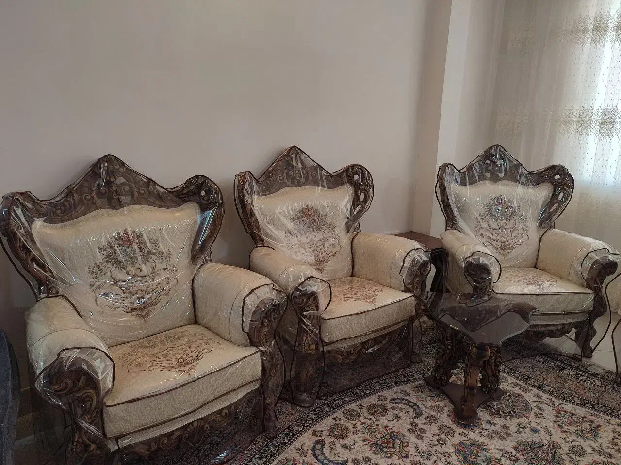 مبل سلطنتی|مبلمان خانگی و میز عسلی|سبزوار, توحیدشهر|دیوار