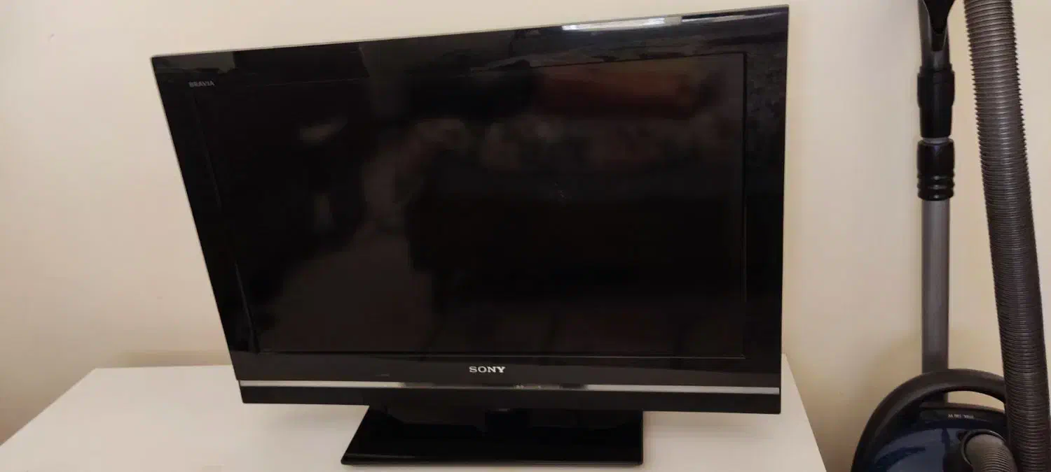 ال سی دی Sony 32|تلویزیون و پروژکتور|تهران, گلستان (شهرک راه آهن)|دیوار