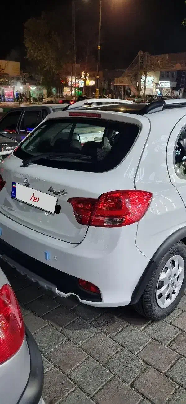 کوئیک|خودرو سواری و وانت|قروه, |دیوار