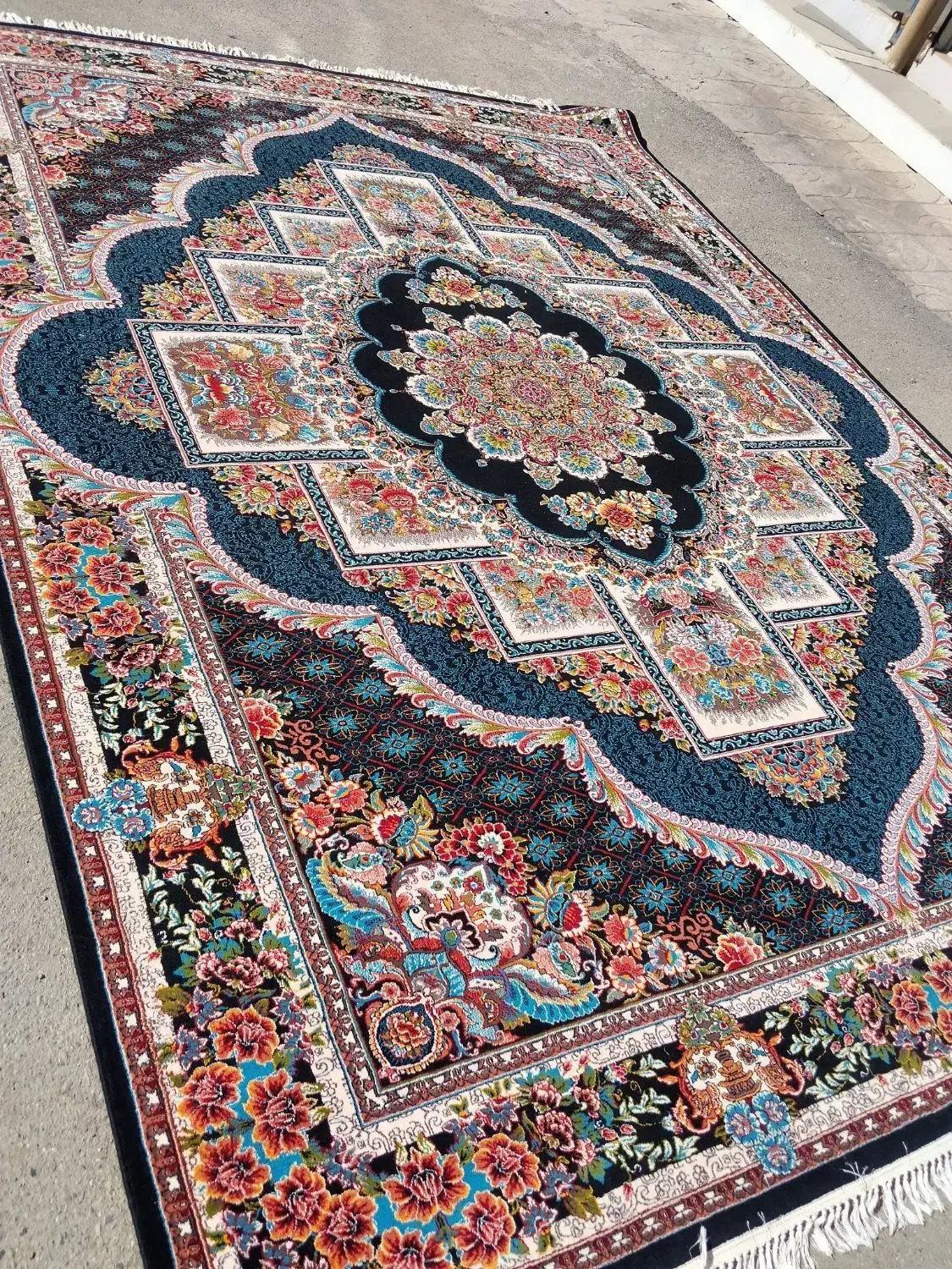 فرش700|فرش|بانه, |دیوار