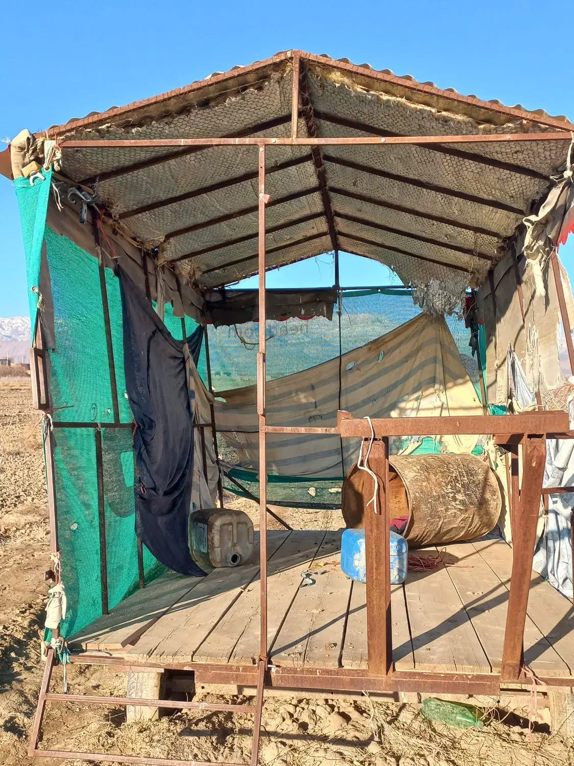 گاری کانکس مخصوص زنبور داران و باغداران..|ماشینآلات صنعتی|اسفراین, |دیوار