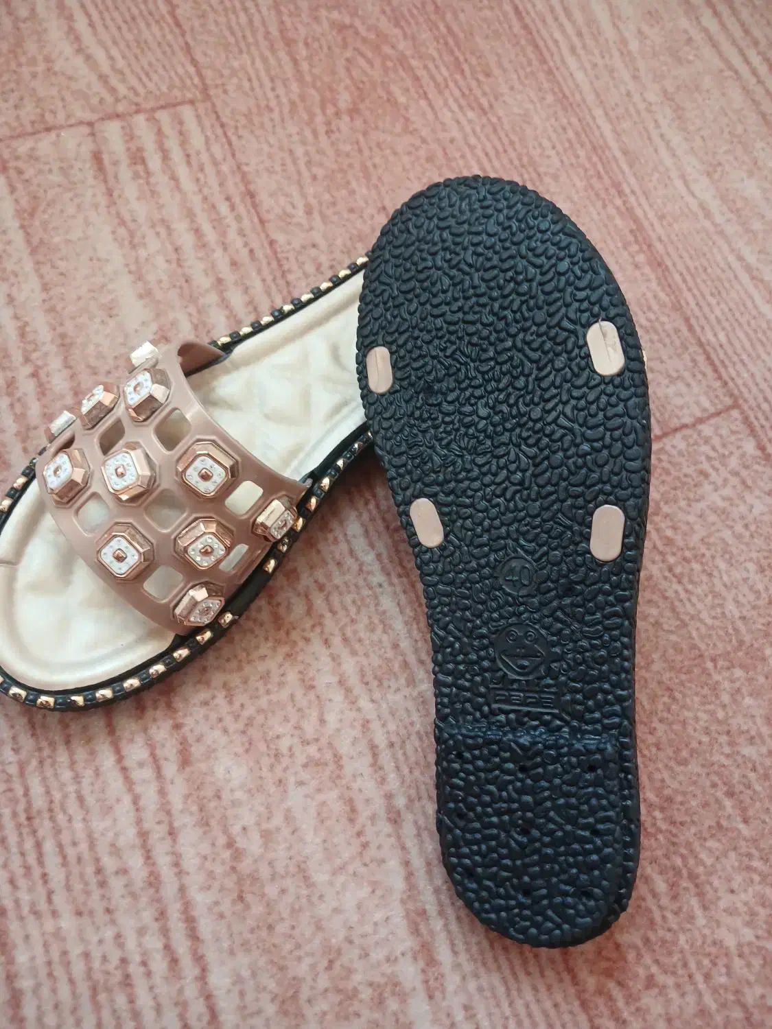 صندل|کیف، کفش، کمربند|ملایر, |دیوار