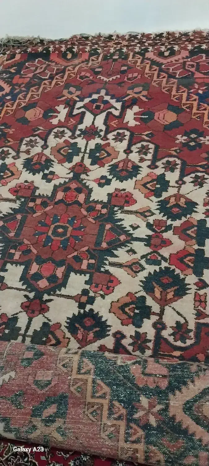 فرش قدیمی دستباف پشم|فرش|اصفهان, کردآباد|دیوار