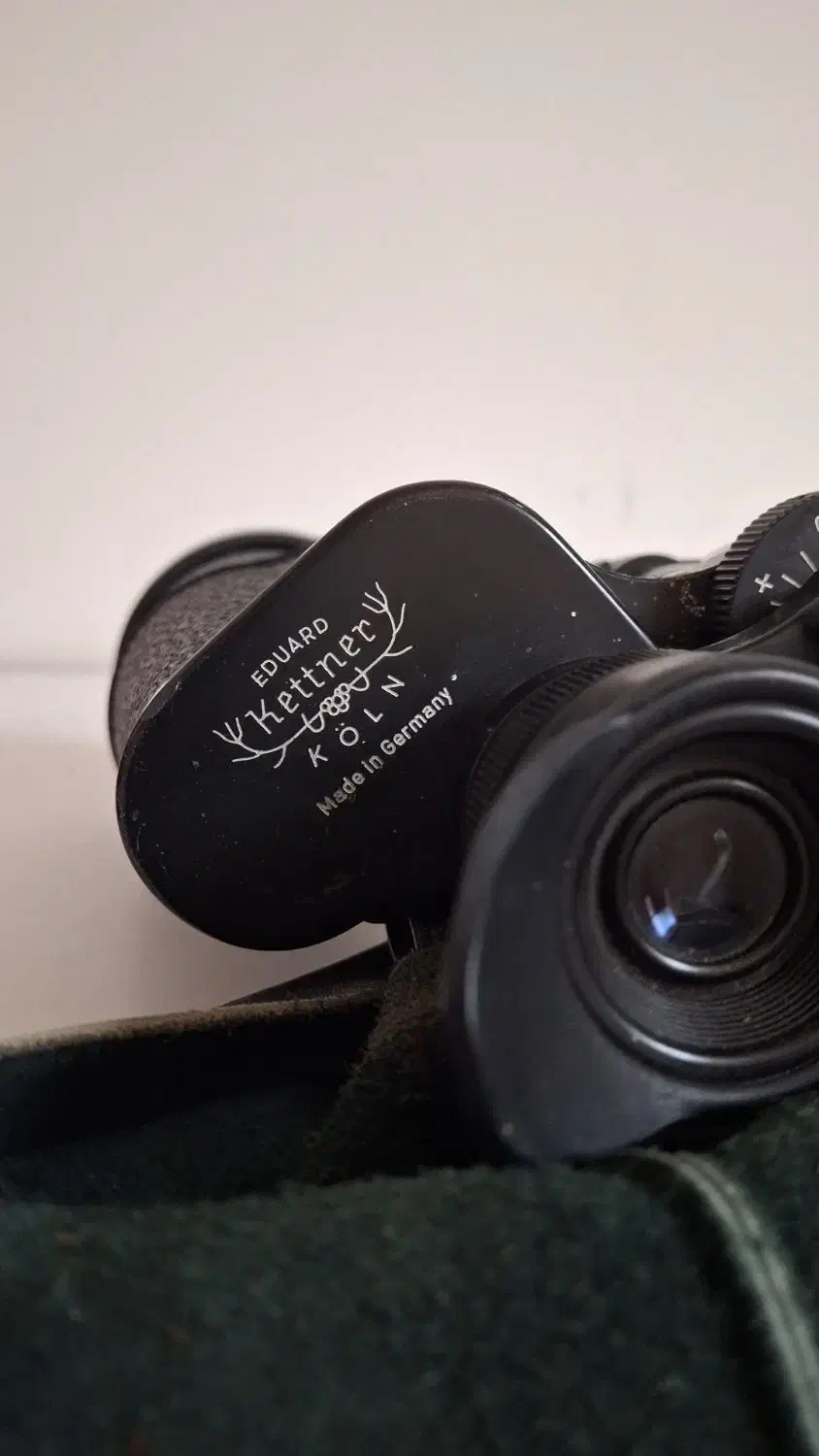 دوربین آلمانی|کلکسیون اشیاء عتیقه|کارون, |دیوار