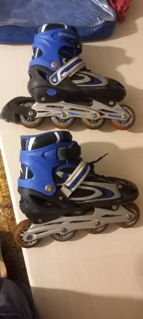 کفش اسکیت|دوچرخه، اسکیت، اسکوتر|سنندج, |دیوار