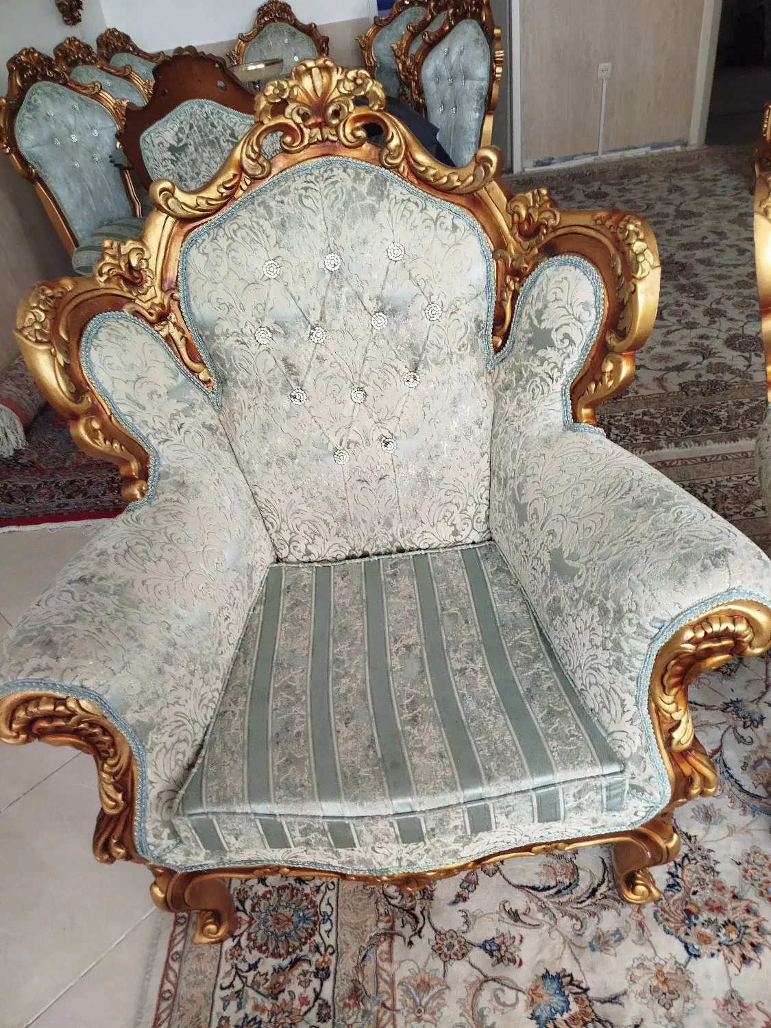 مبل سلطنتی و نهار خوری به همراه بوفه|مبلمان خانگی و میز عسلی|خلخال, |دیوار